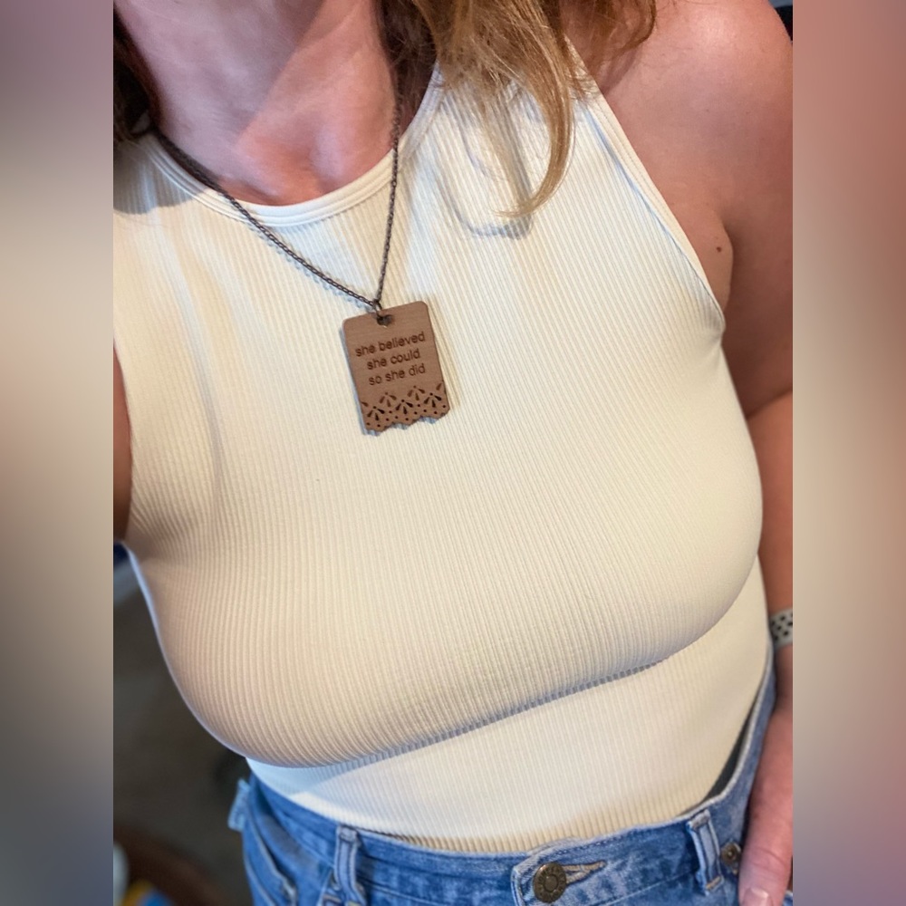 Motivation reminder necklace